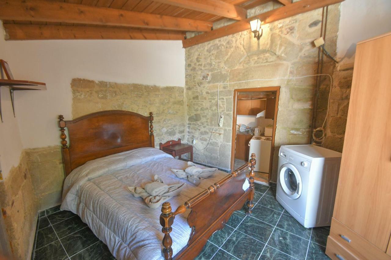 Stone House Apartment Malona Village Exterior foto